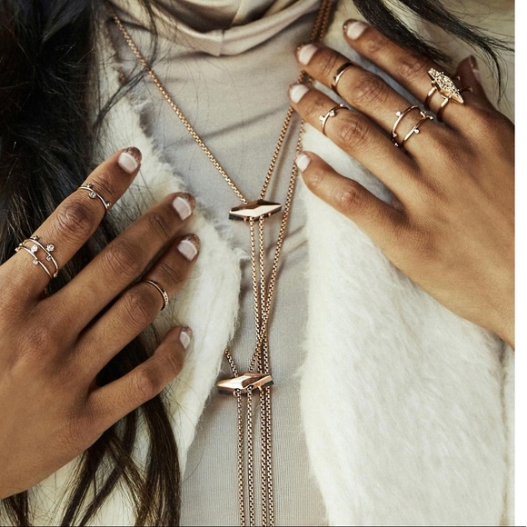 Kendra Scott Jewelry - NWT KENDRA SCOTT ADJUSTABLE ROSE GOLD NECKLACE